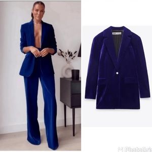 Zara Navy Velvet Jeweled Oversized Blazer in Medium